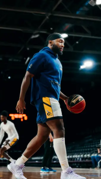 Basketball player warming up